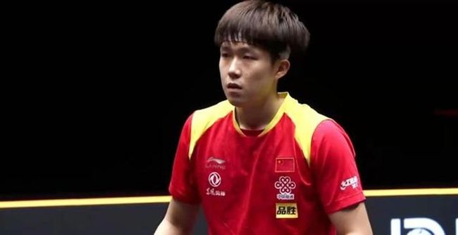 人员动态成 人员动态成