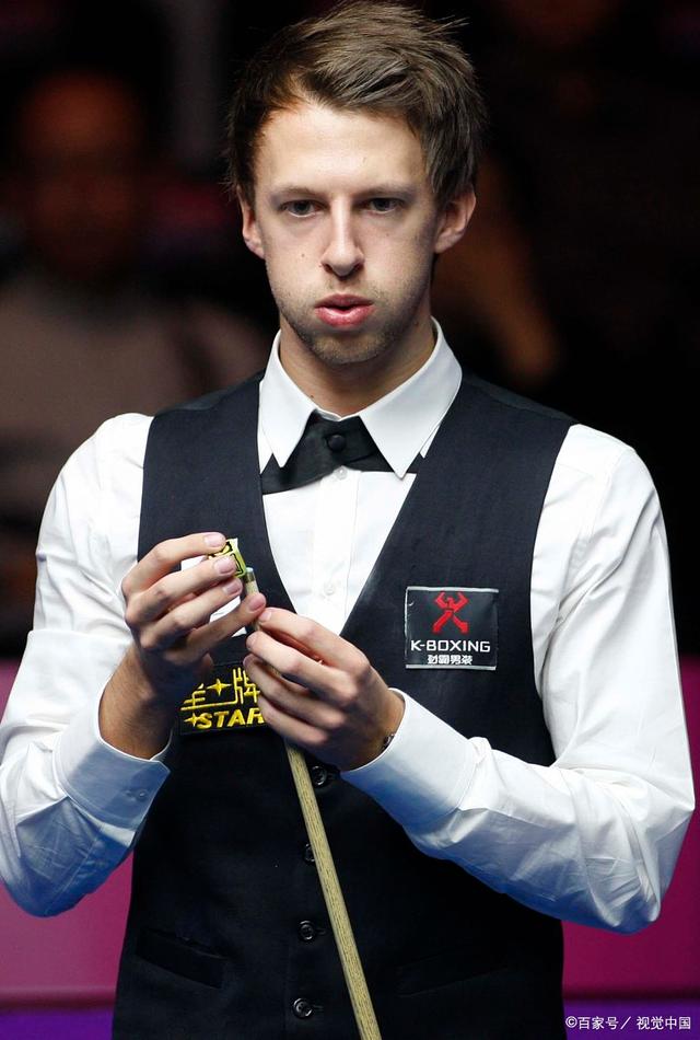 球员中相当 球员中相当