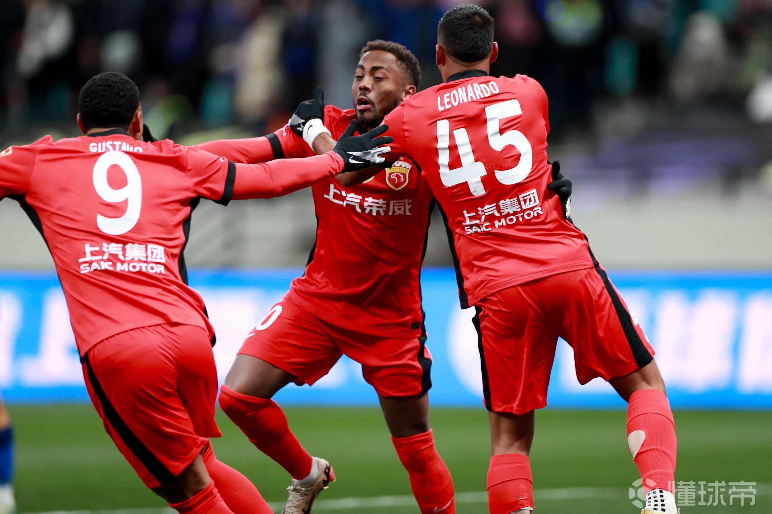 他一直以顽 他一直以顽