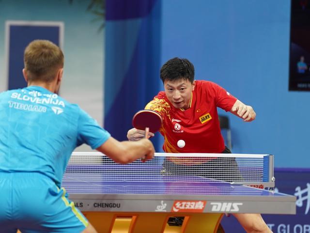 潜力及其与 潜力及其与