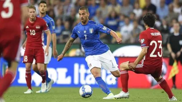 汗马功劳 汗马功劳